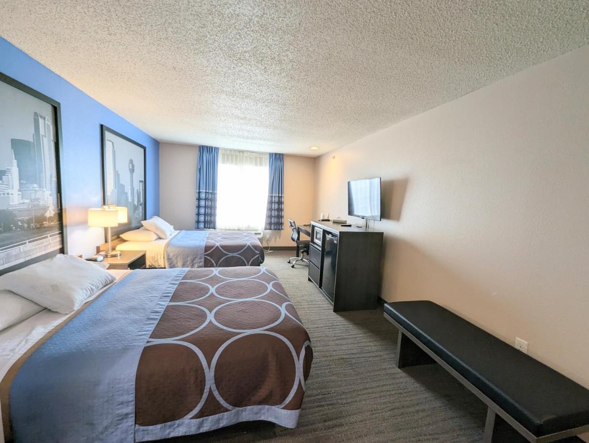 Super 8 By Wyndham Garland Rowlett East Dallas Area Otel Dış mekan fotoğraf